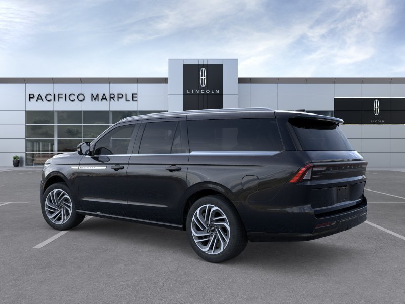 New 2026 Lincoln Navigator L Reserve AWD/4WD image 4
