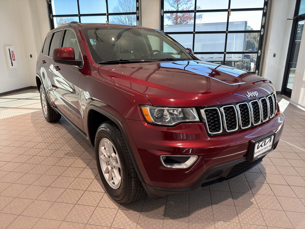 Used 2020 Jeep Grand Cherokee Laredo image 7