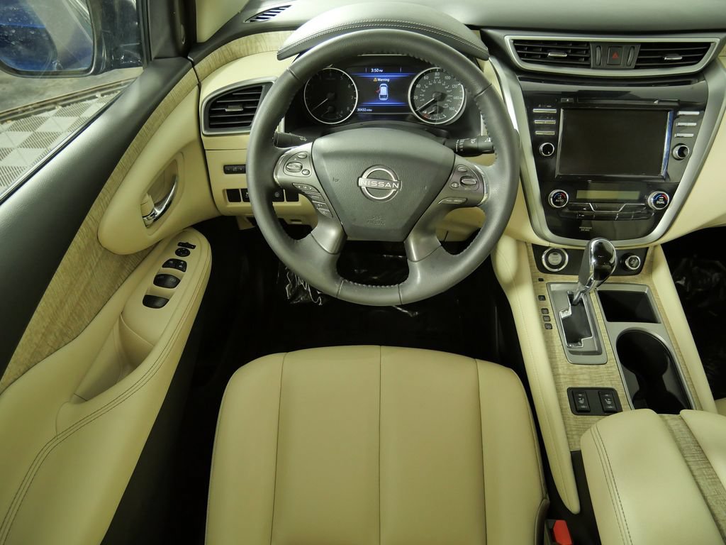 Used 2024 Nissan Murano SV AWD/4WD image 19