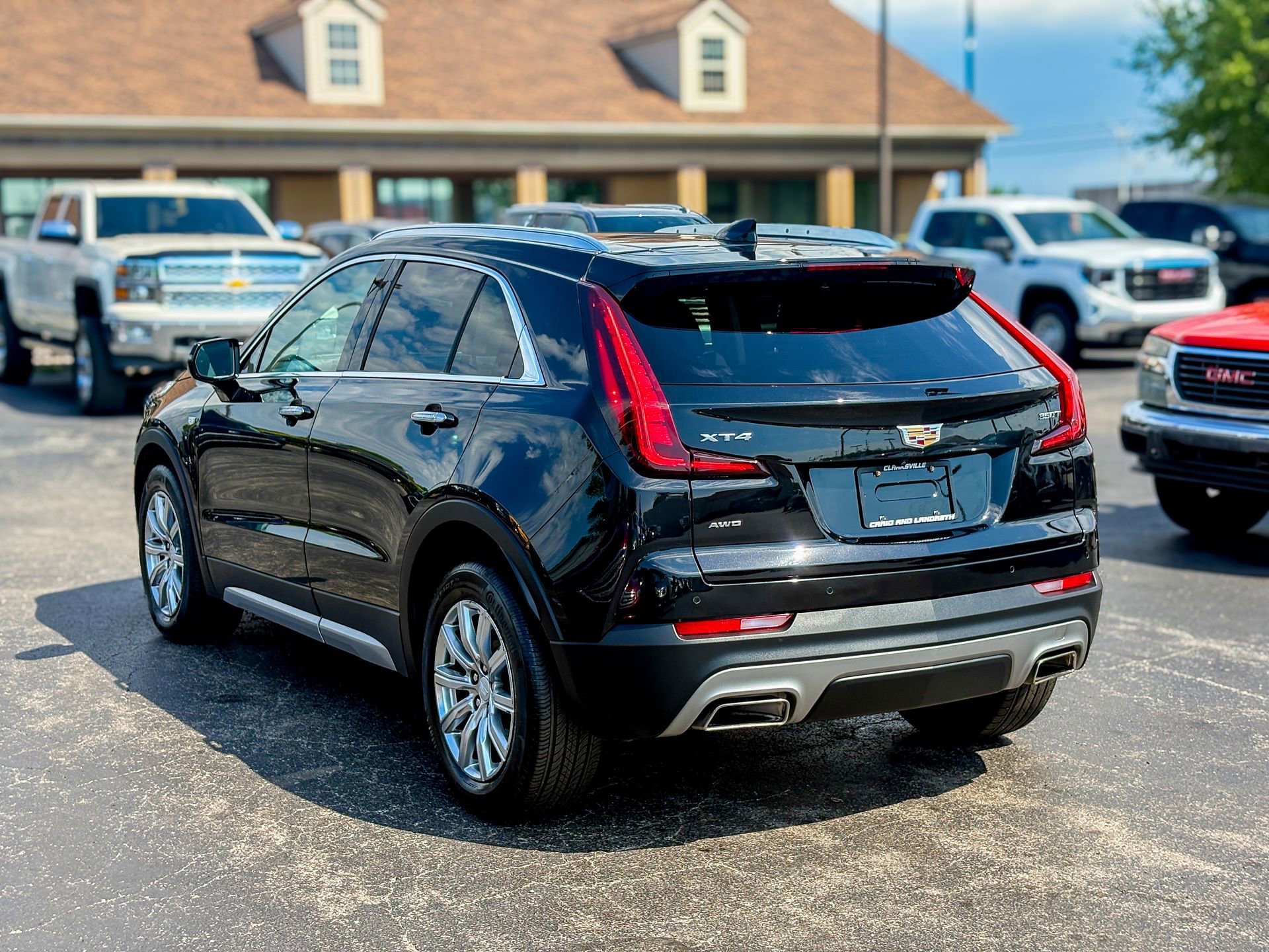 Used 2022 Cadillac XT4 Premium Luxury AWD/4WD image 15