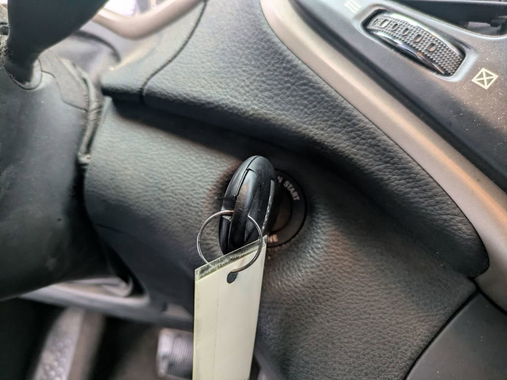 Used 2016 Jeep Cherokee Latitude w/ Cold Weather Group image 37