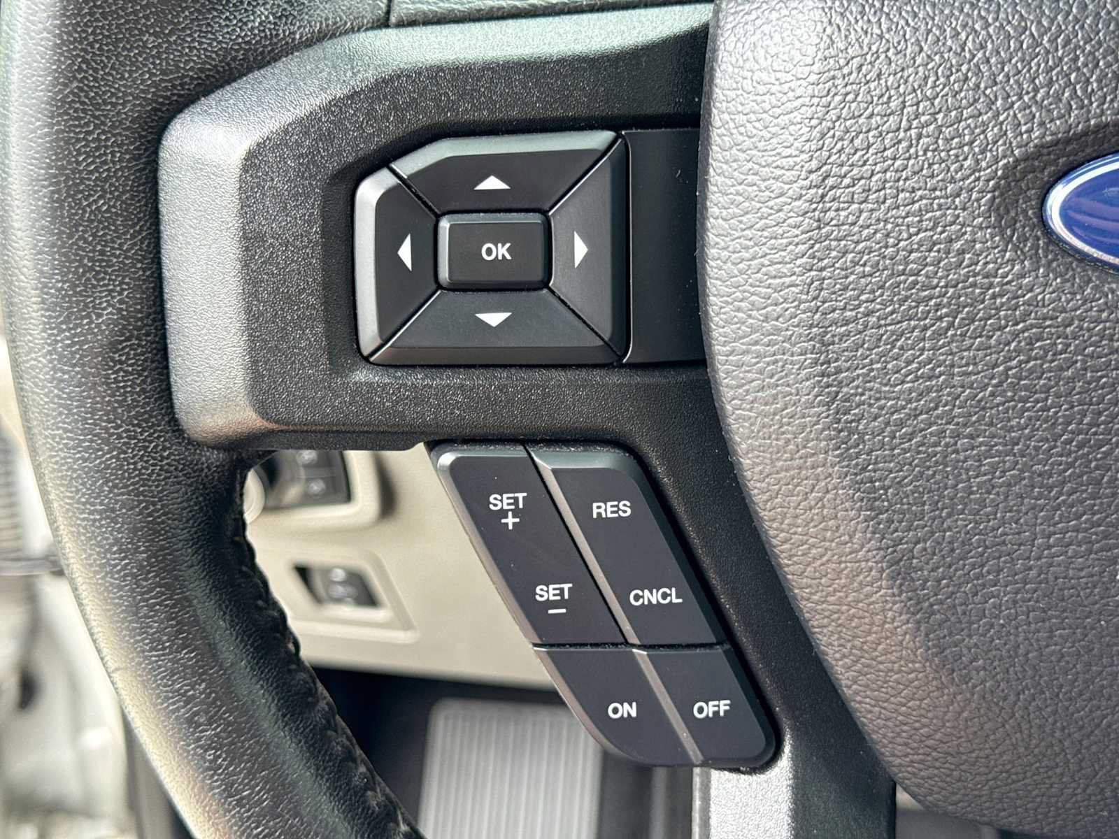 Used 2019 Ford F150 XLT w/ Equipment Group 302A Luxury AWD/4WD image 22