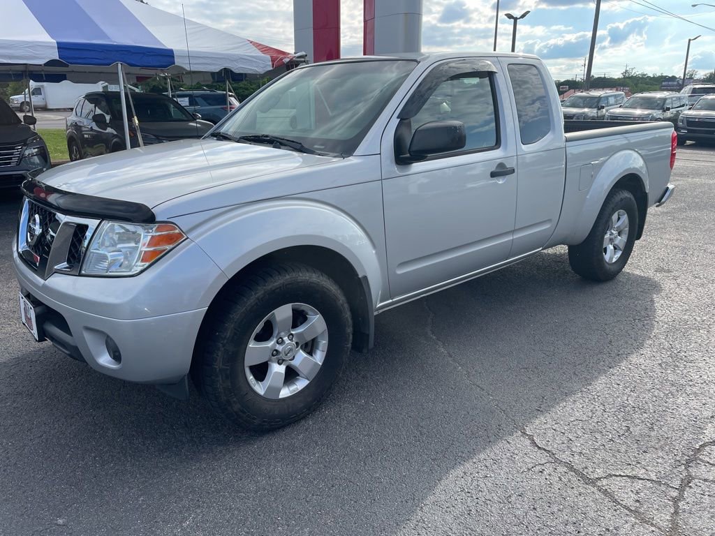 Used 2012 Nissan Frontier SV RWD image 5