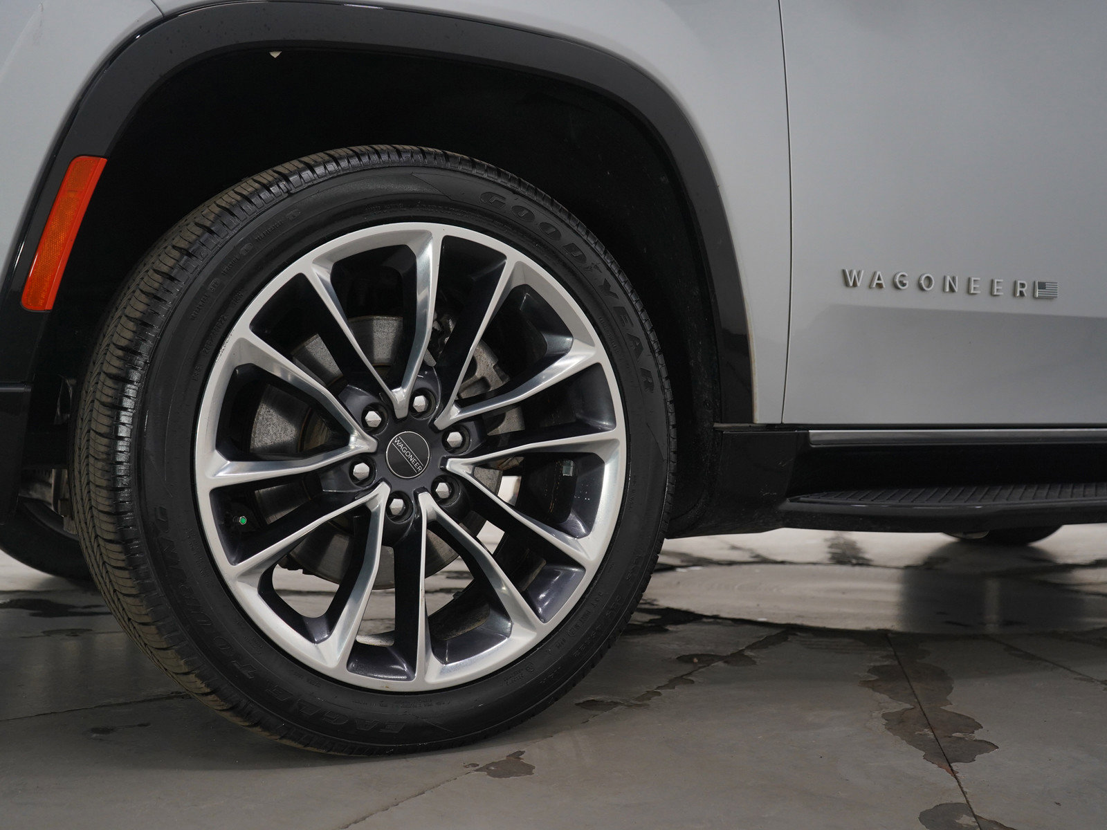 Used 2022 Jeep Wagoneer Series II w/ Premium Group I image 28