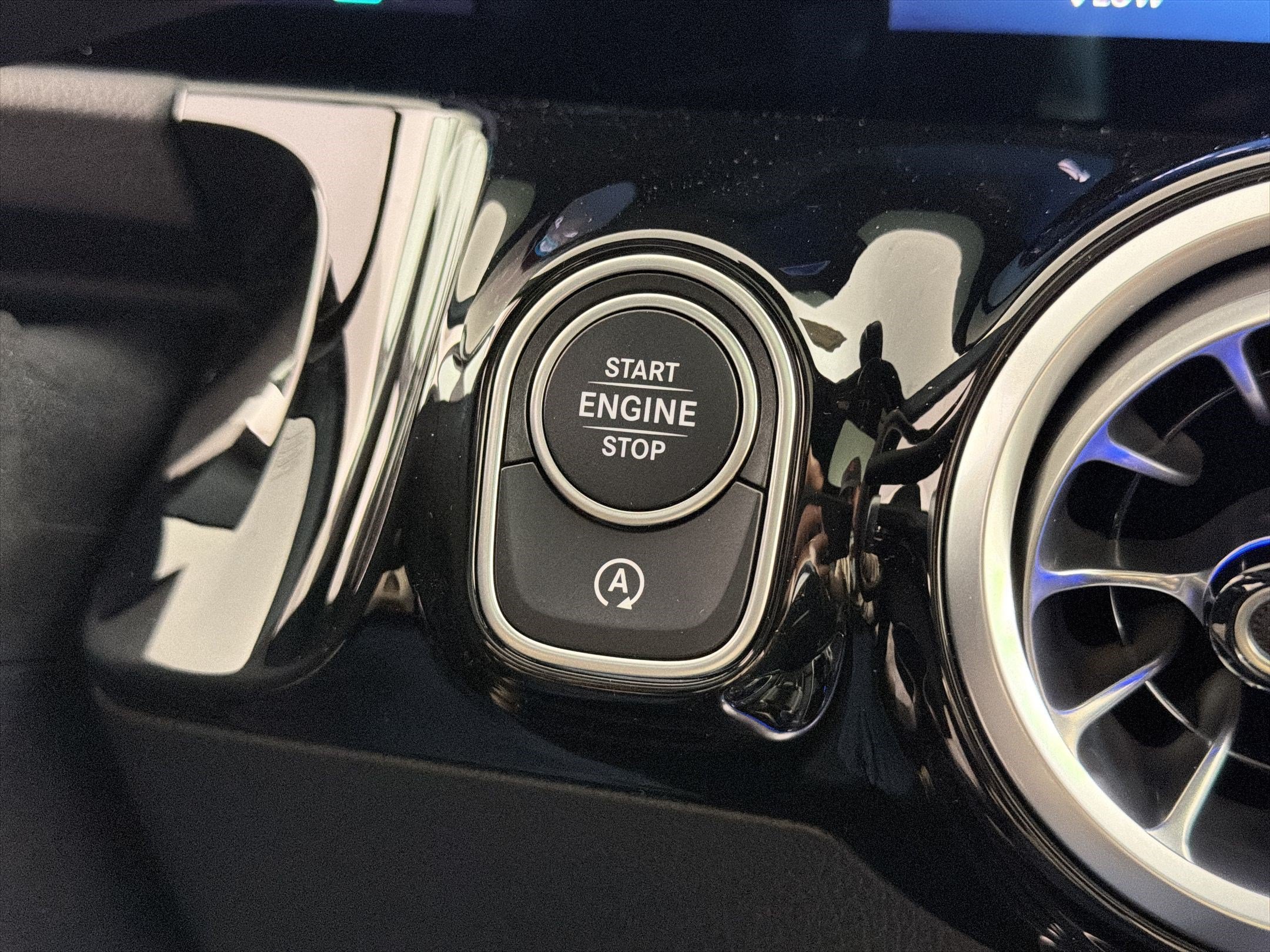 Used 2026 Mercedes-Benz GLA 250 4MATIC image 26