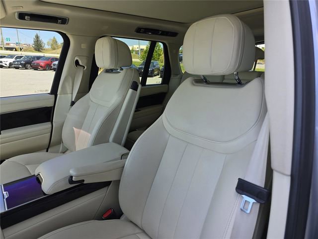 Used 2023 Land Rover Range Rover SE image 22