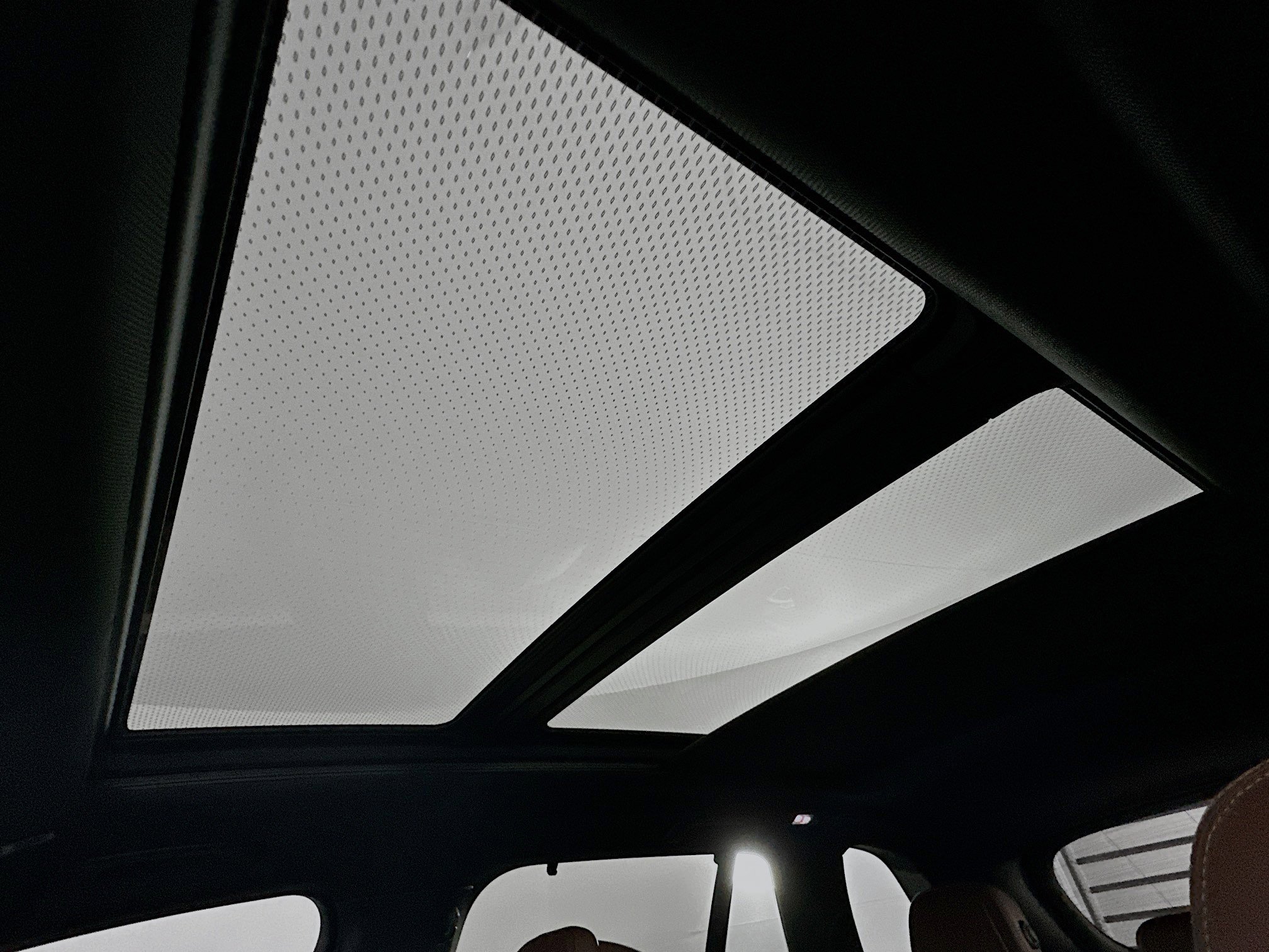 Used 2021 BMW X5 xDrive40i w/ M Sport Package image 27