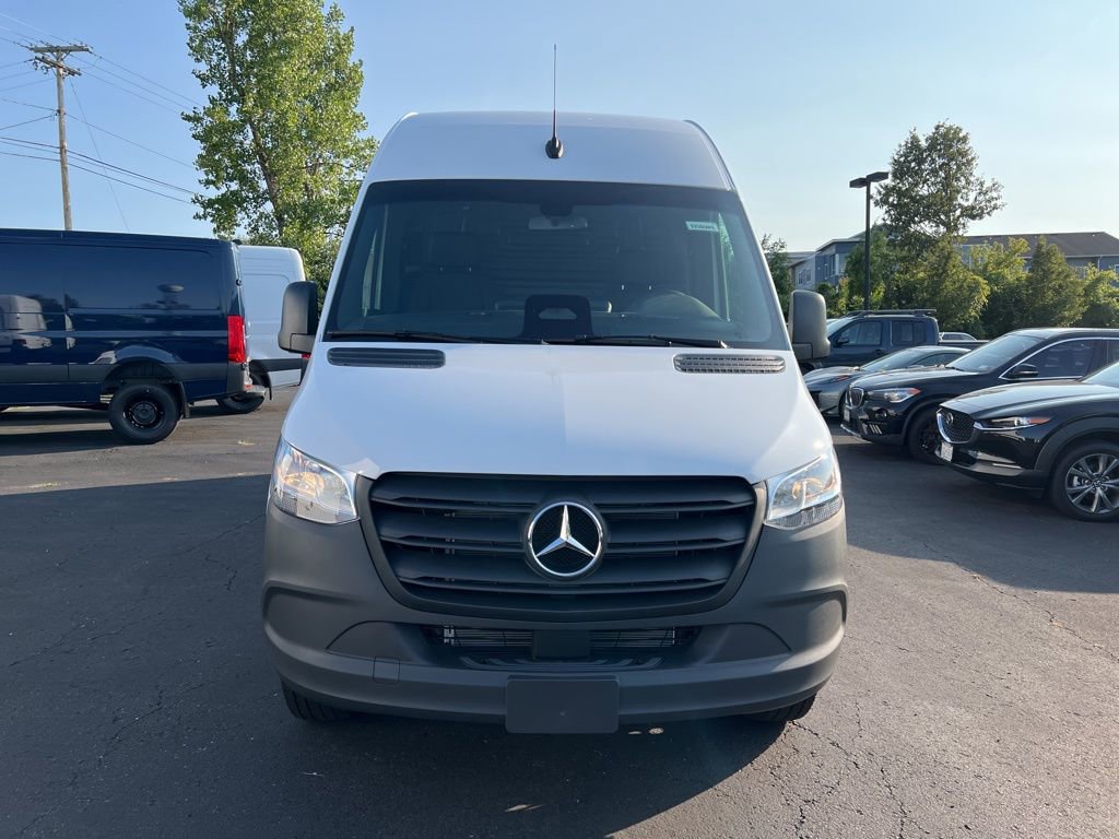 New 2025 Mercedes-Benz Sprinter 2500 image 2