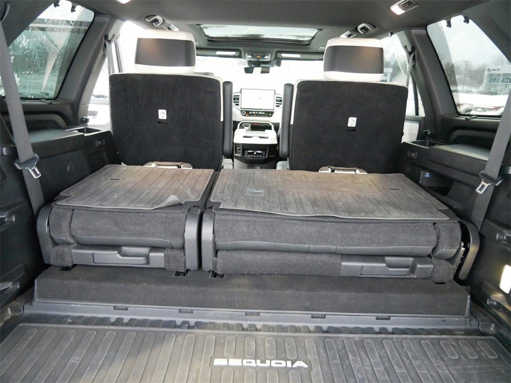 Used 2023 Toyota Sequoia Capstone image 10