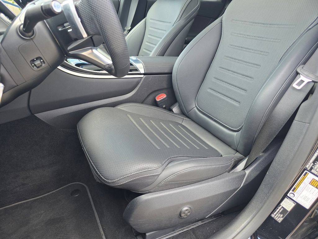 Certified 2026 Mercedes-Benz GLC 300 4MATIC image 27