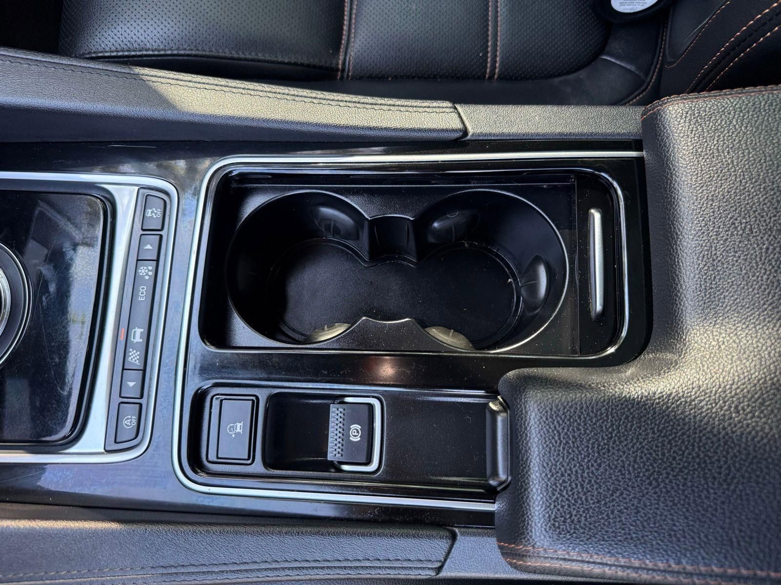 Used 2019 Jaguar F-PACE Prestige AWD/4WD image 65