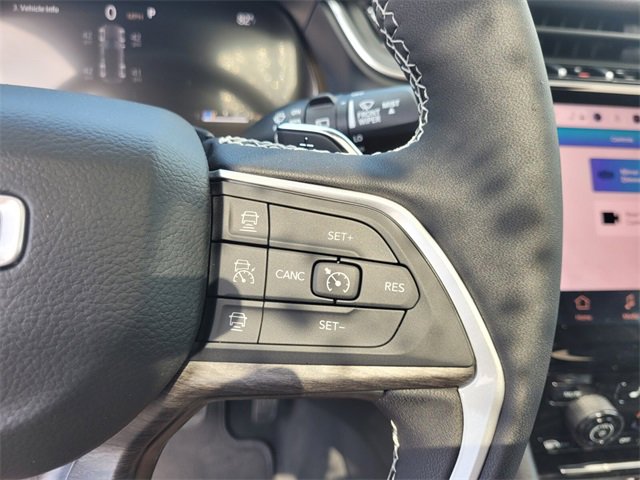 New 2025 Jeep Grand Cherokee Limited image 29