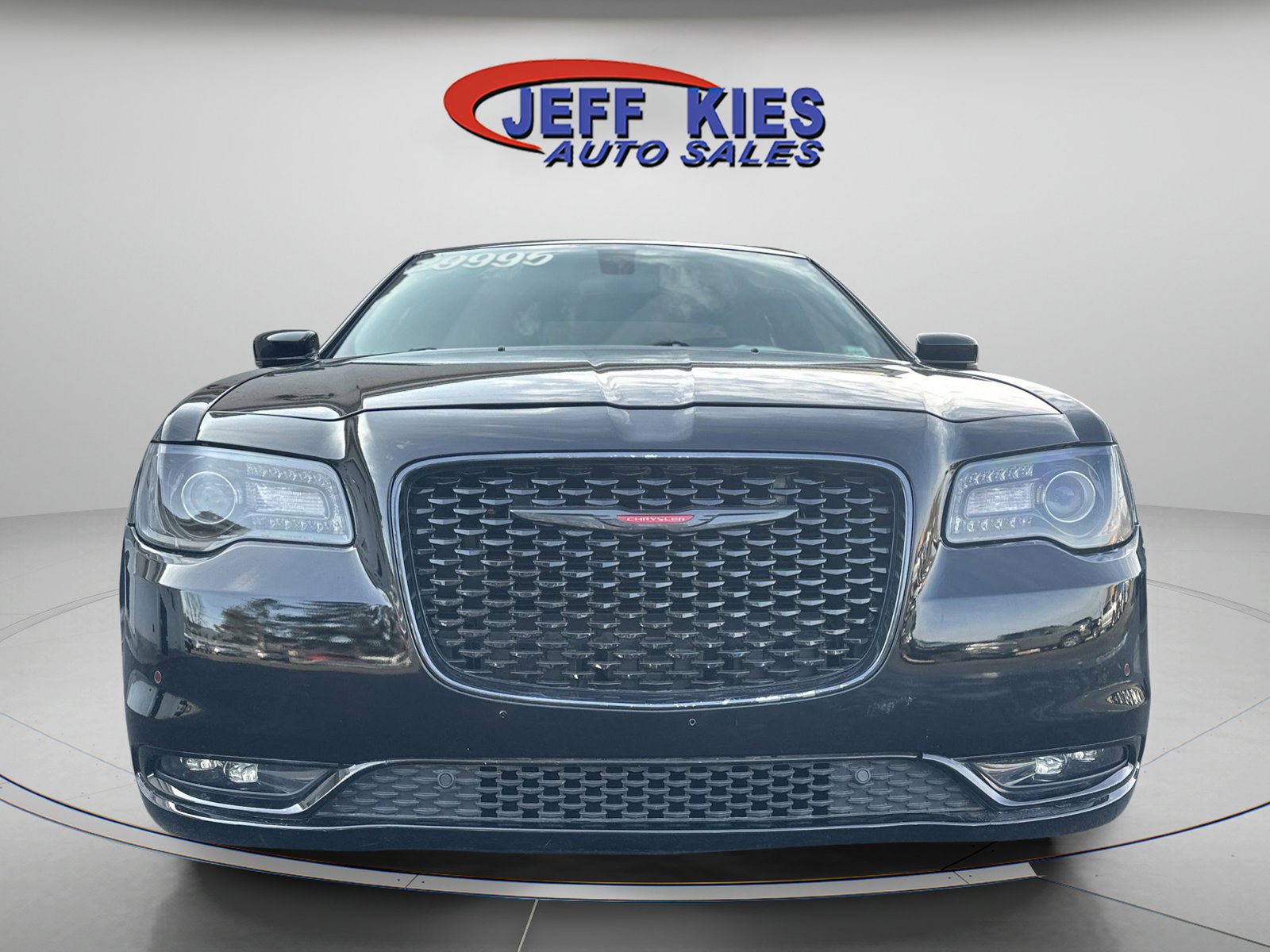 Used 2023 Chrysler 300 S image 3