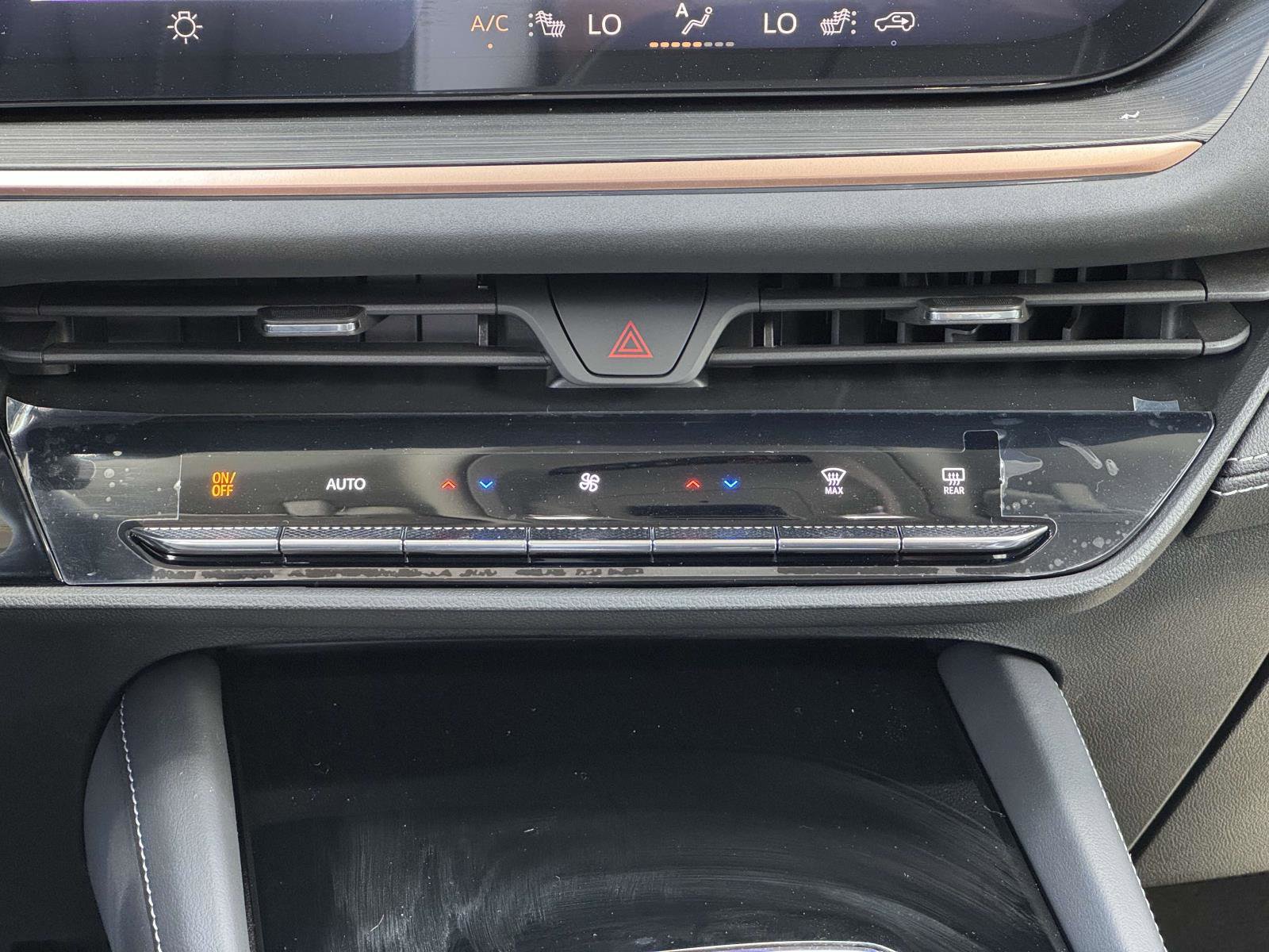 New 2025 Buick Envision Sport Touring image 5