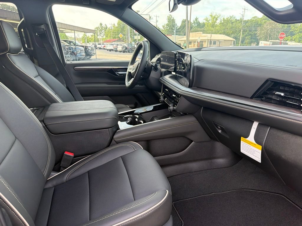 New 2026 Chevrolet Tahoe Premier w/ Sun And Tow Package RWD image 24