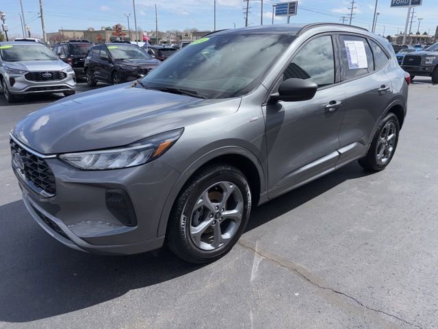 Certified 2024 Ford Escape ST-Line w/ Tech Pack #1 AWD/4WD image 18