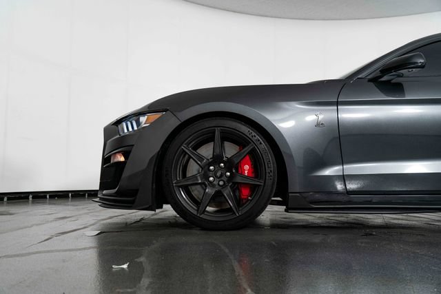 Used 2020 Ford Mustang Shelby GT500 w/ Carbon Fibre Track Pack RWD image 12