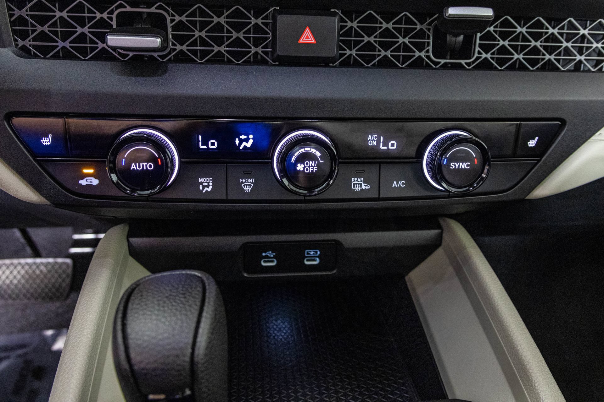 Used 2025 Honda Accord SE image 27
