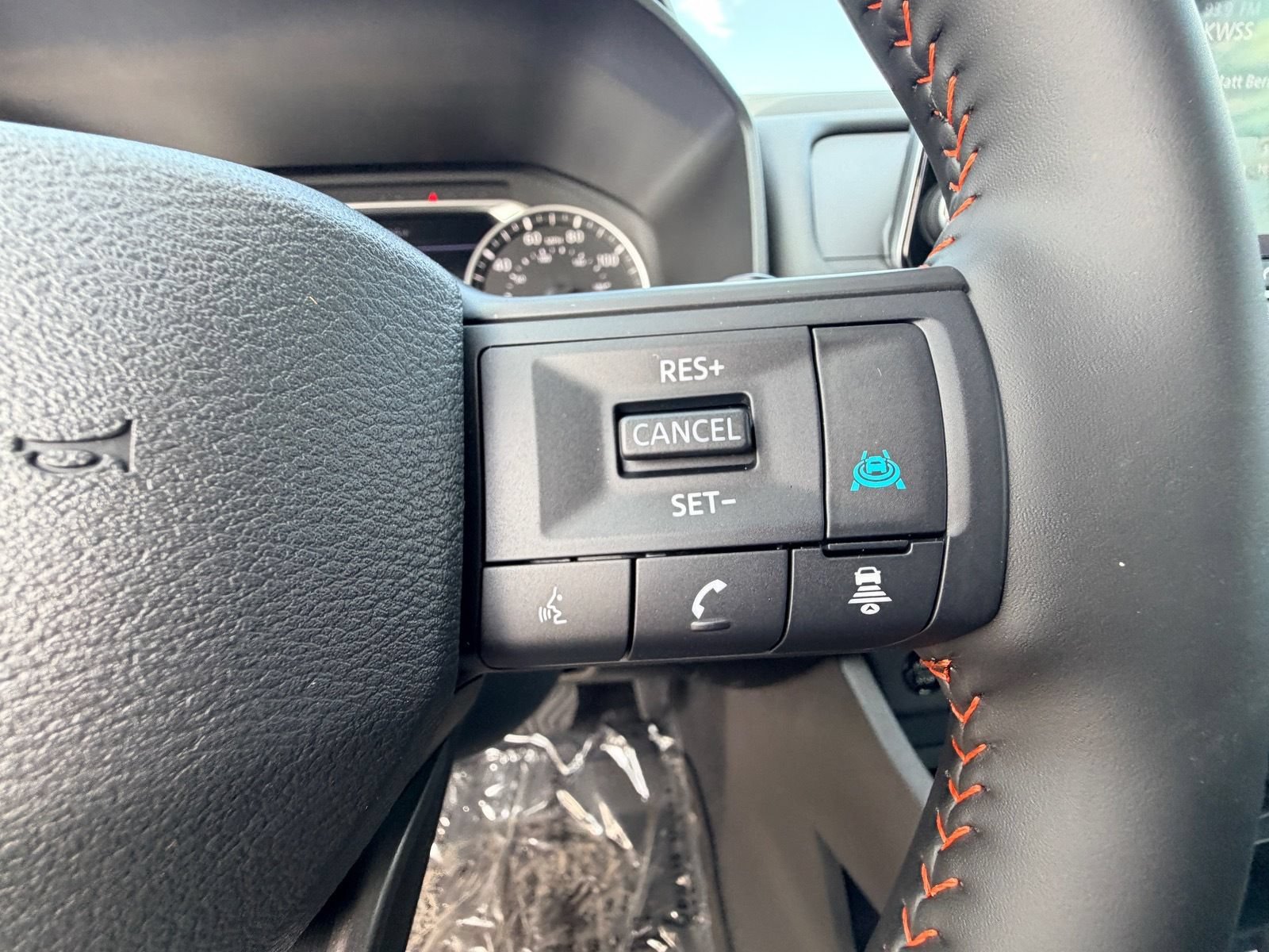 New 2026 Nissan Rogue SV AWD/4WD image 19
