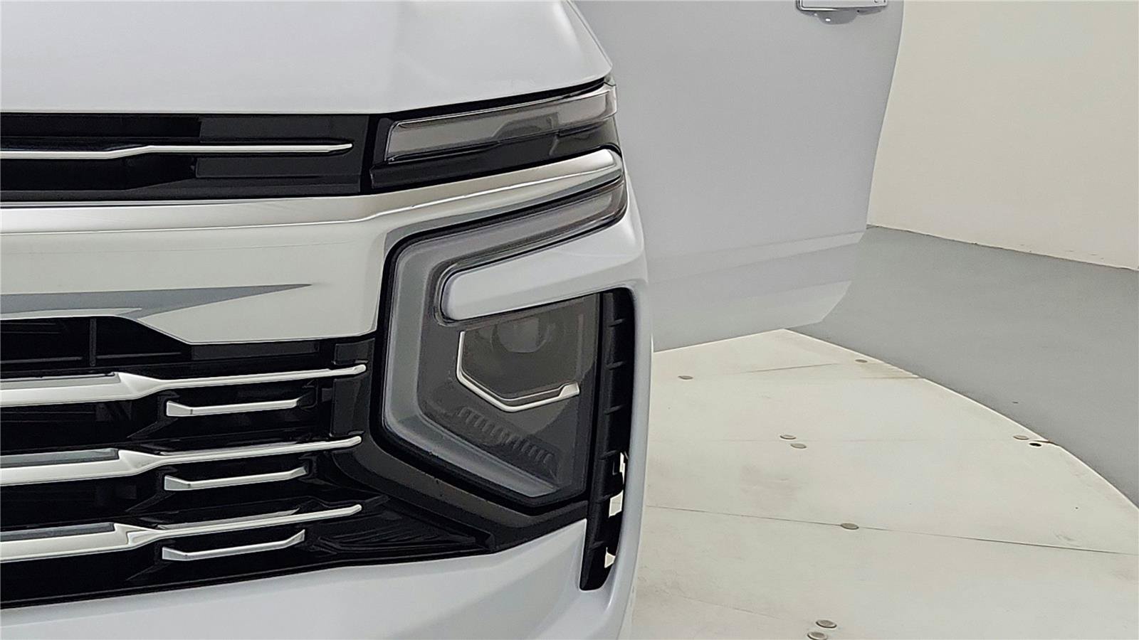 New 2026 Chevrolet Suburban Premier AWD/4WD image 43
