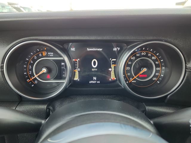 Used 2020 Jeep Wrangler Unlimited Sahara AWD/4WD image 43