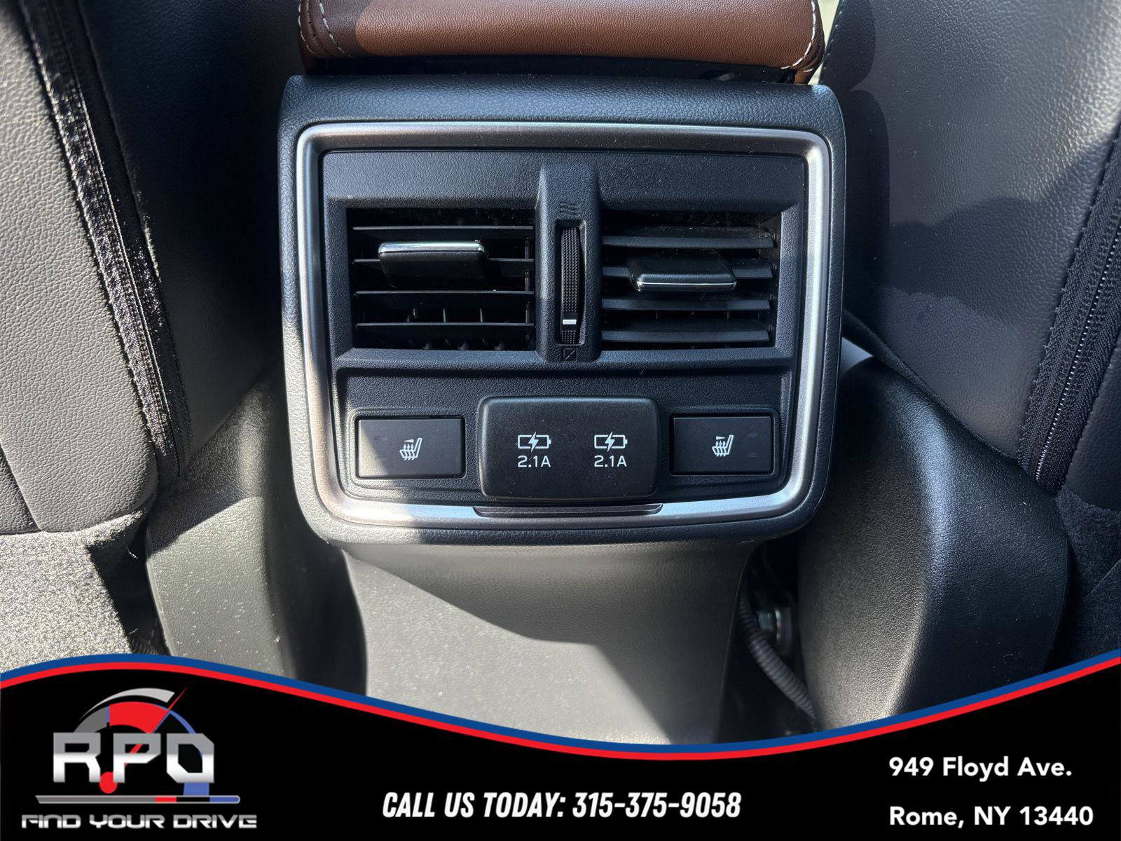 Used 2024 Subaru Forester Touring w/ POP Package 3 image 30