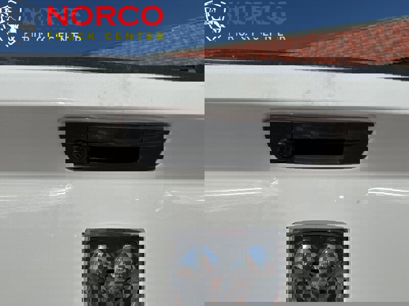 Used 2019 RAM 1500 Classic SLT image 9