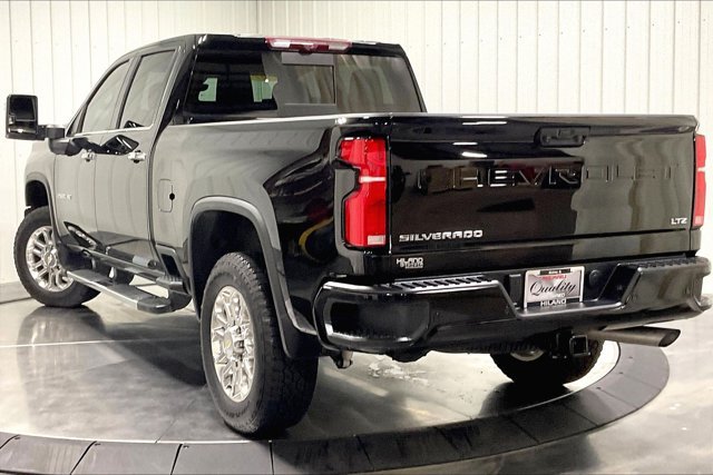 Used 2025 Chevrolet Silverado 2500 LTZ w/ Z71 Chrome Sport Edition AWD/4WD image 12