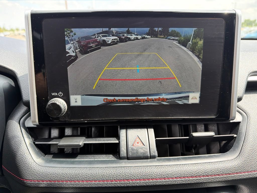 Used 2025 Toyota RAV4 SE AWD/4WD image 28