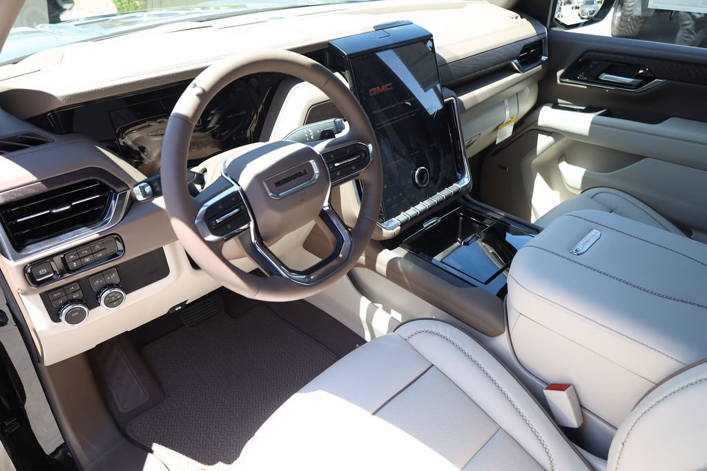 New 2026 GMC Yukon XL Denali AWD/4WD image 12