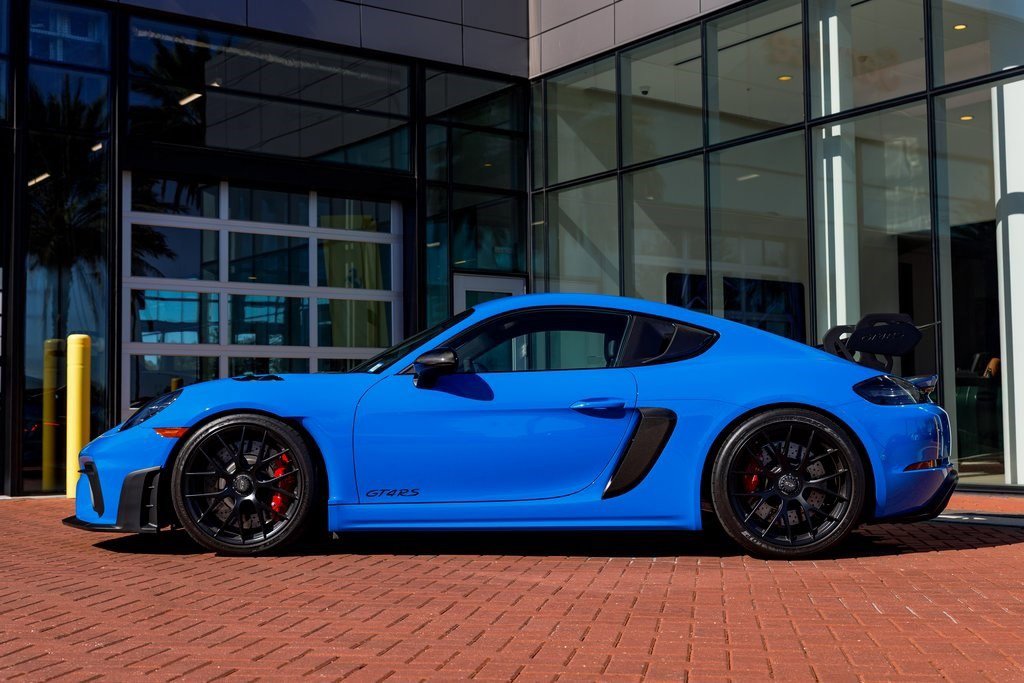 Used 2024 Porsche 718 Cayman GT4 RS image 2