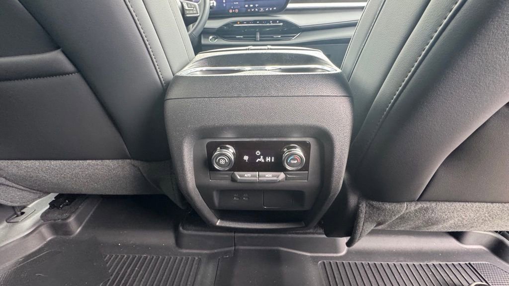 Used 2026 Buick Enclave Preferred w/ LPO, Floor Liner Package image 13