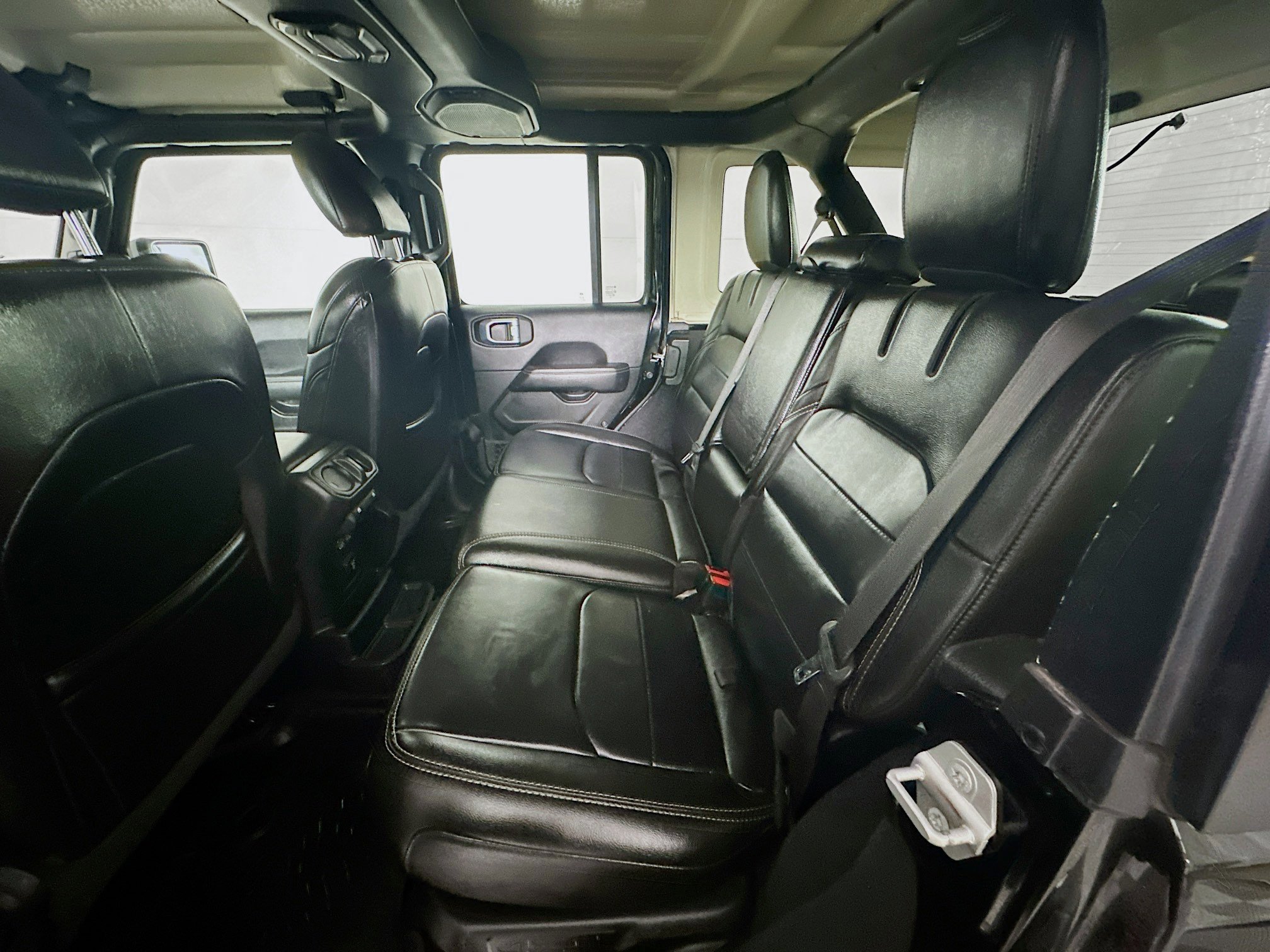 Used 2023 Jeep Wrangler Sahara w/ Cold Weather Group image 26