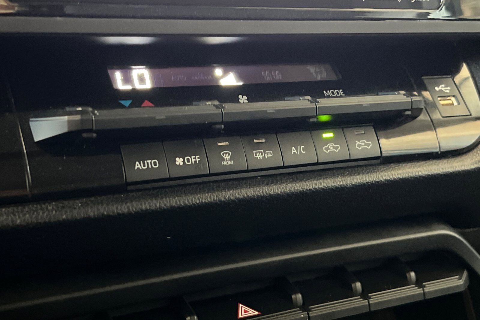 Used 2022 Toyota Tundra SR image 18