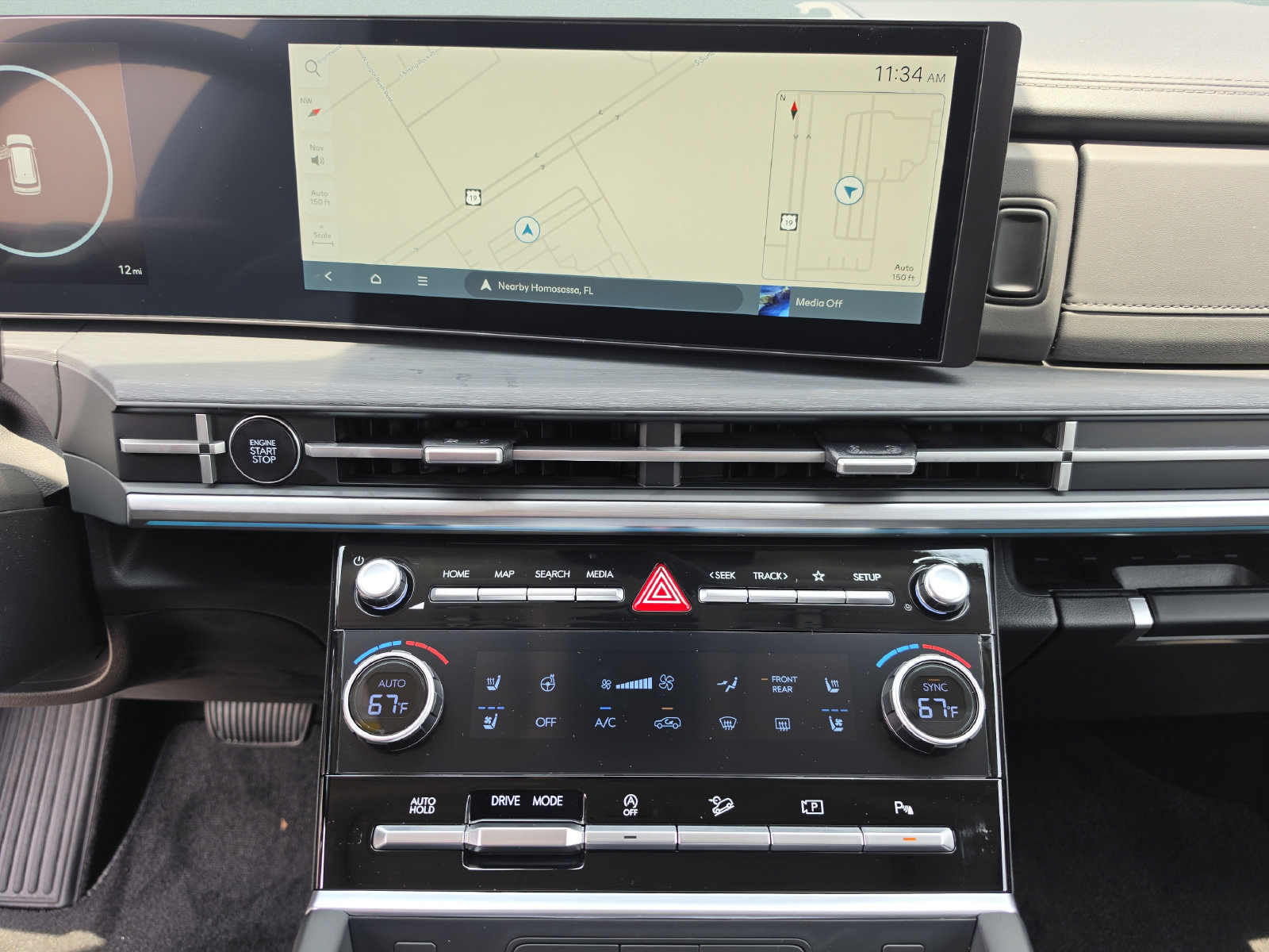 New 2026 Hyundai Santa Fe Limited FWD image 25