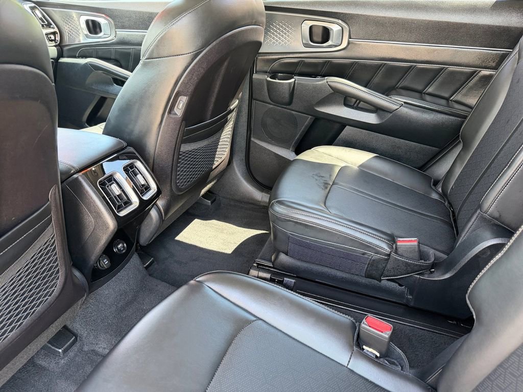 Used 2021 Kia Sorento SX FWD image 16