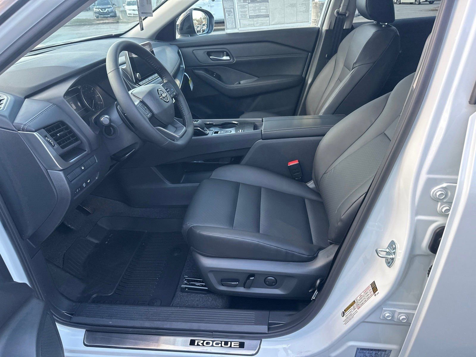 New 2026 Nissan Rogue SV image 9