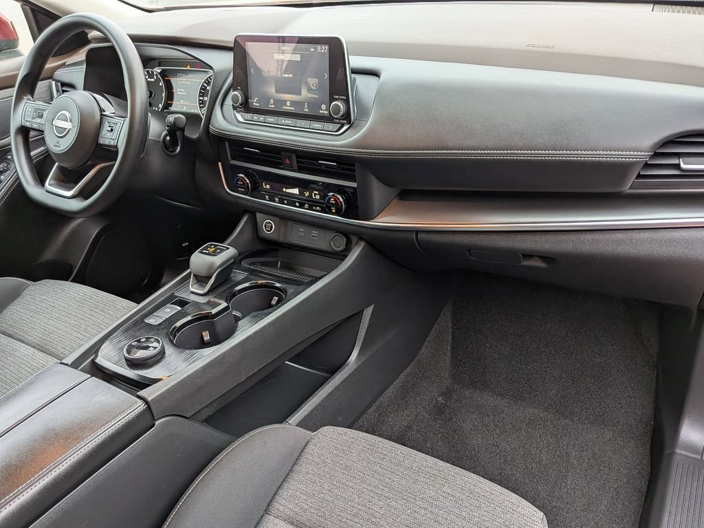 Used 2023 Nissan Rogue SV AWD/4WD image 23