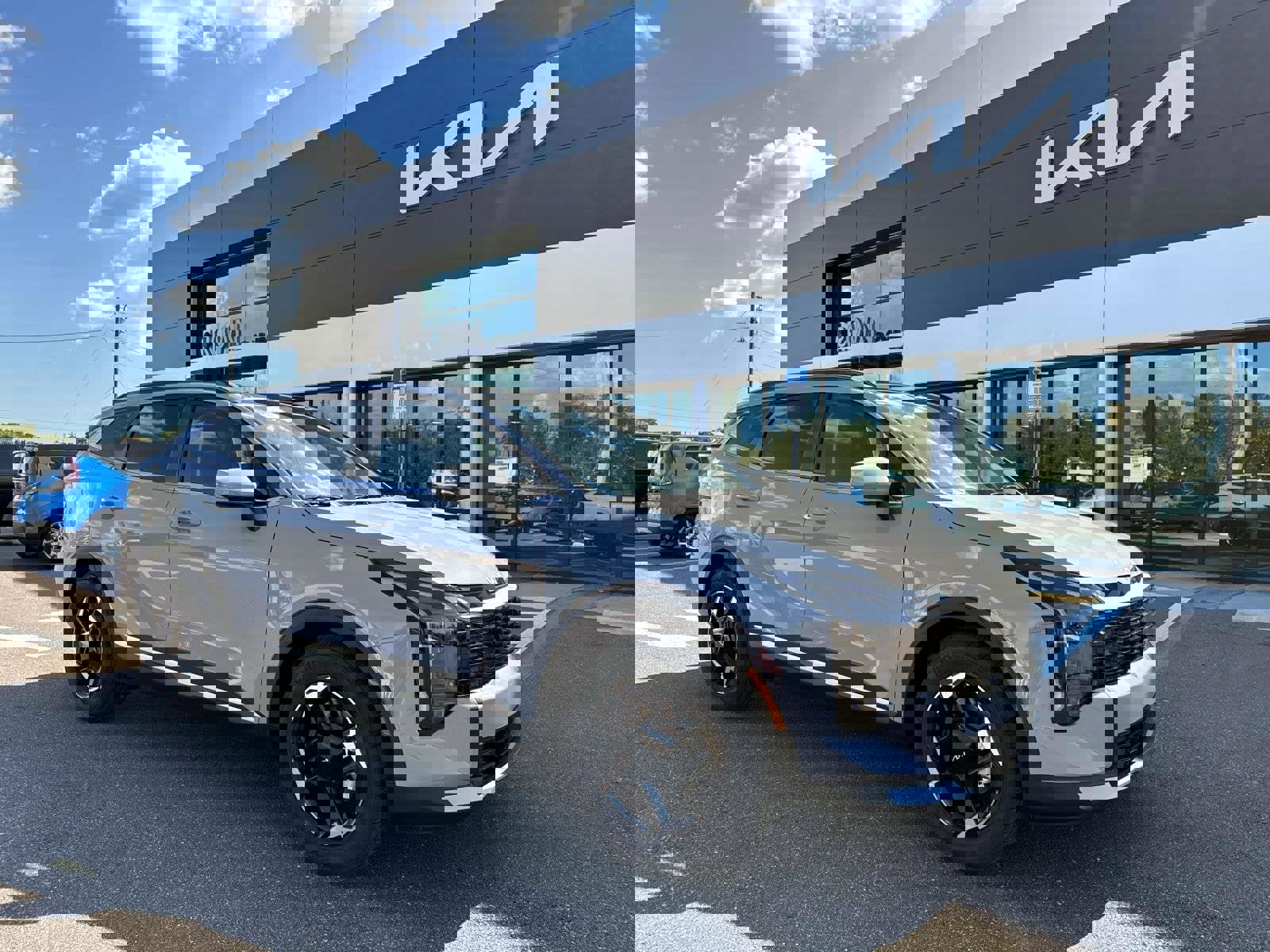 New 2026 Kia Sportage EX image 1