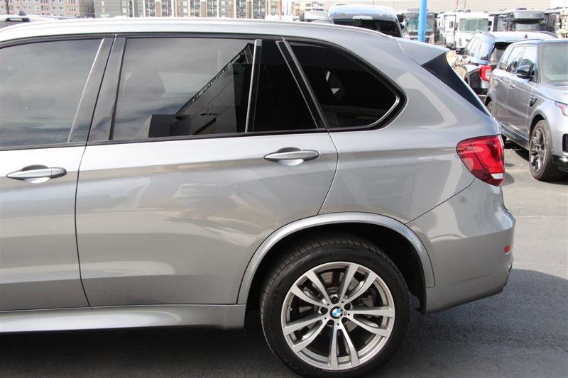 Used 2017 BMW X5 xDrive50i AWD/4WD image 6