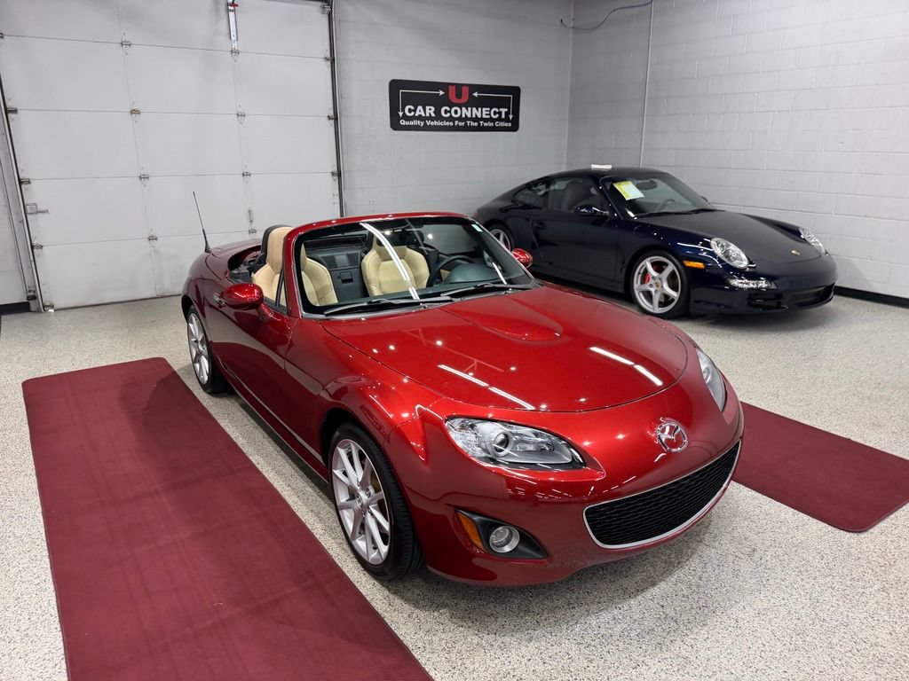 Used 2012 MAZDA MX-5 Miata Grand Touring w/ Premium Pkg RWD image 8