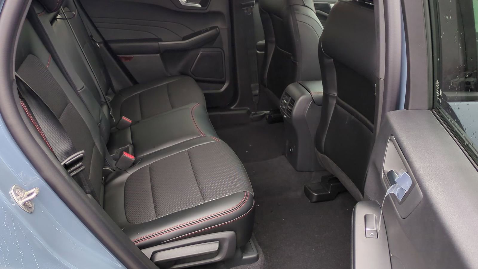 New 2026 Ford Escape ST-Line Select w/ Tech Pack #1 image 17