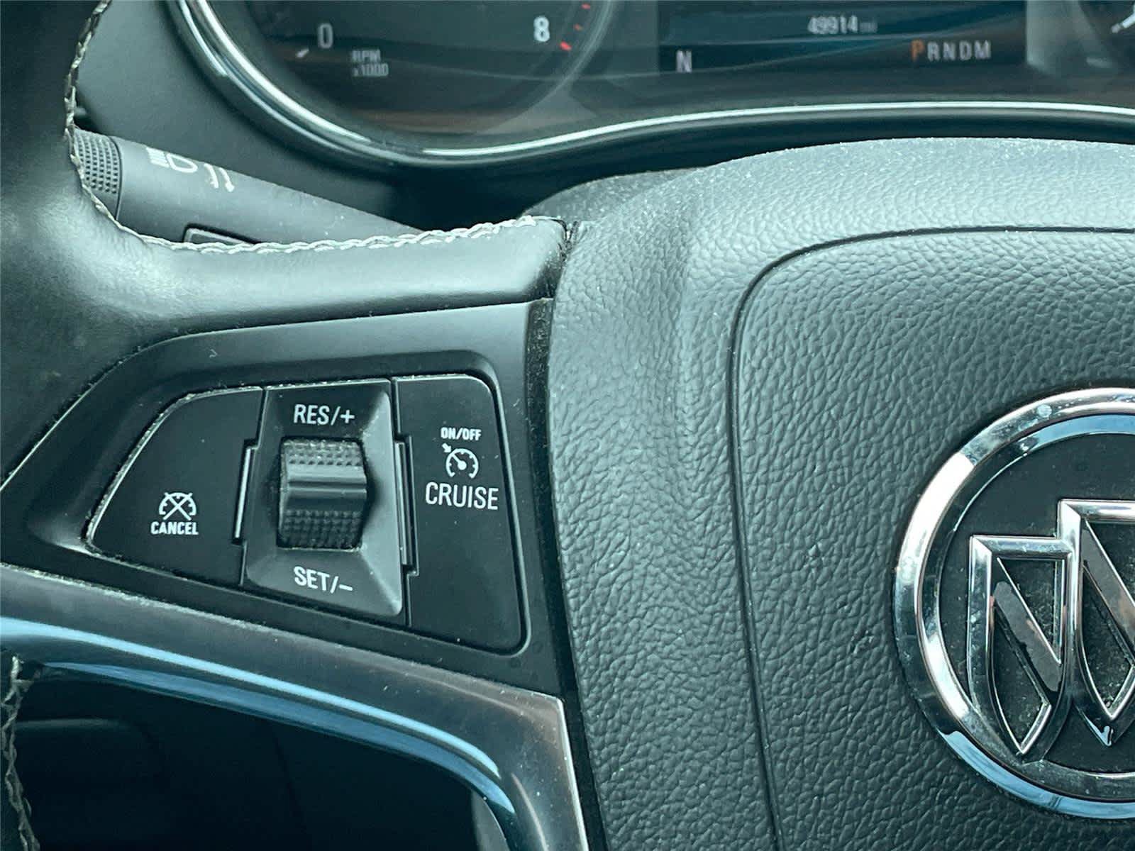 Used 2018 Buick Encore Essence FWD image 20