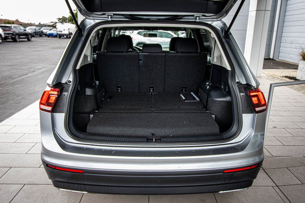 Certified 2020 Volkswagen Tiguan S image 16