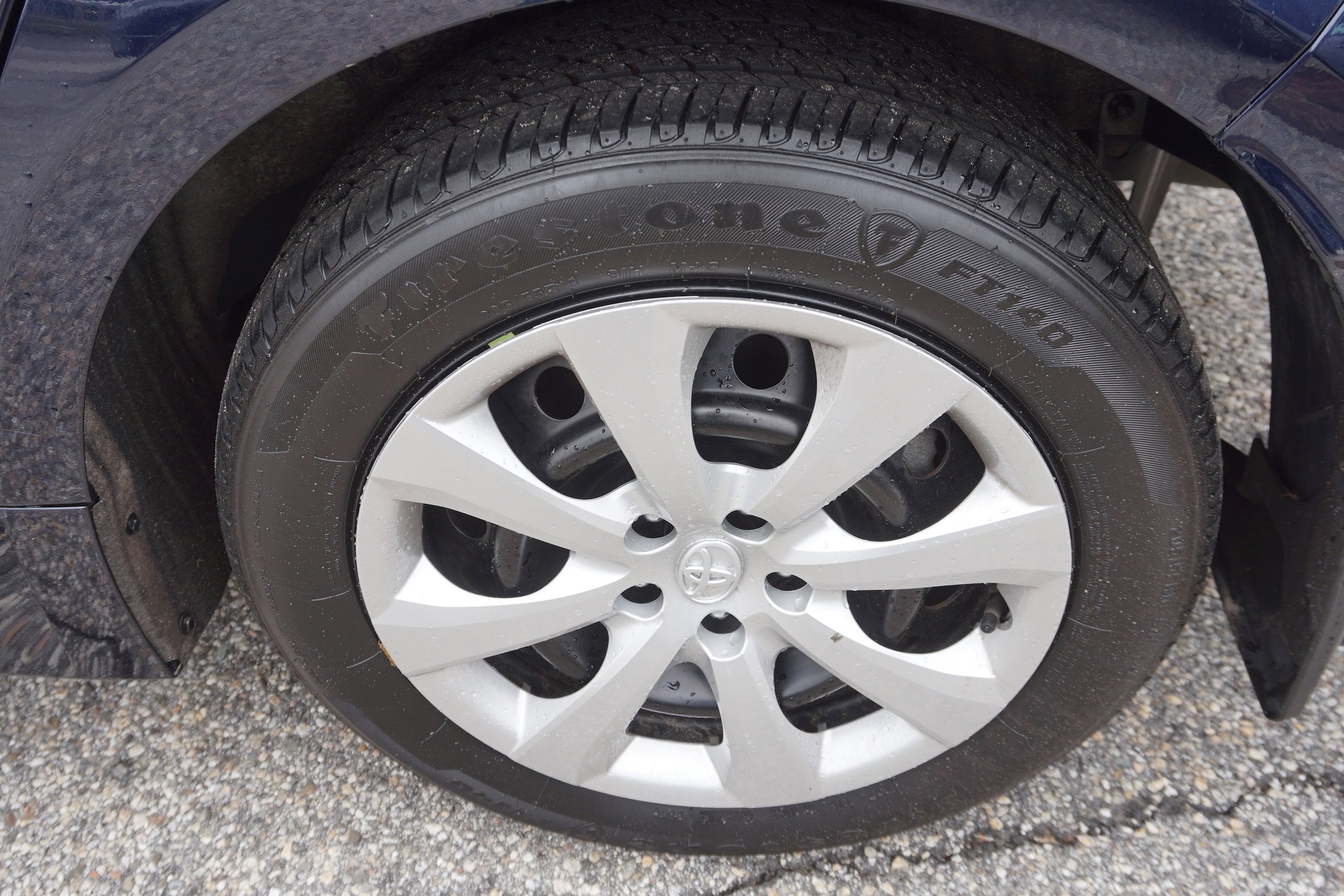 Used 2024 Toyota Corolla LE FWD image 9