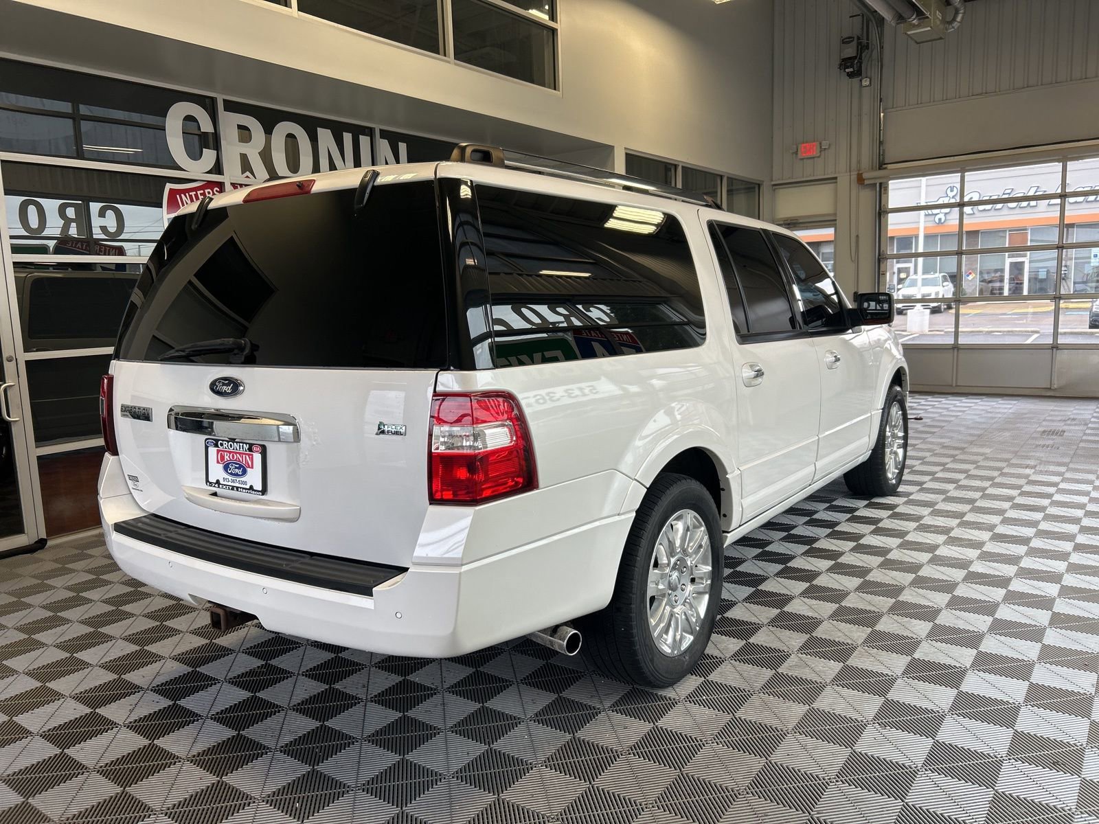 Used 2013 Ford Expedition EL Limited image 6
