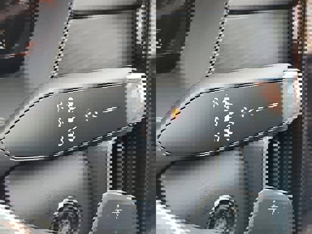 New 2025 GMC Acadia Elevation w/ Black Edition image 15