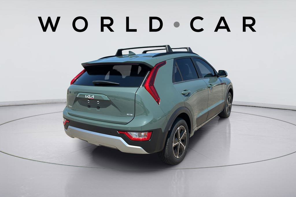 New 2025 Kia Niro EX image 17