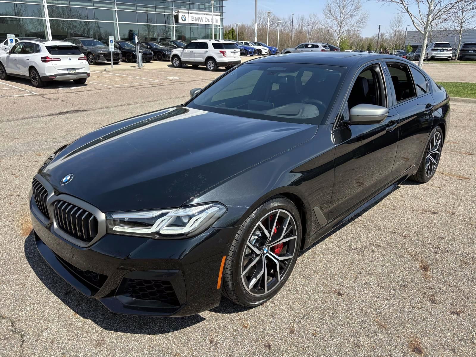 Used 2021 BMW M550i xDrive w/ Dynamic Handling Package image 1