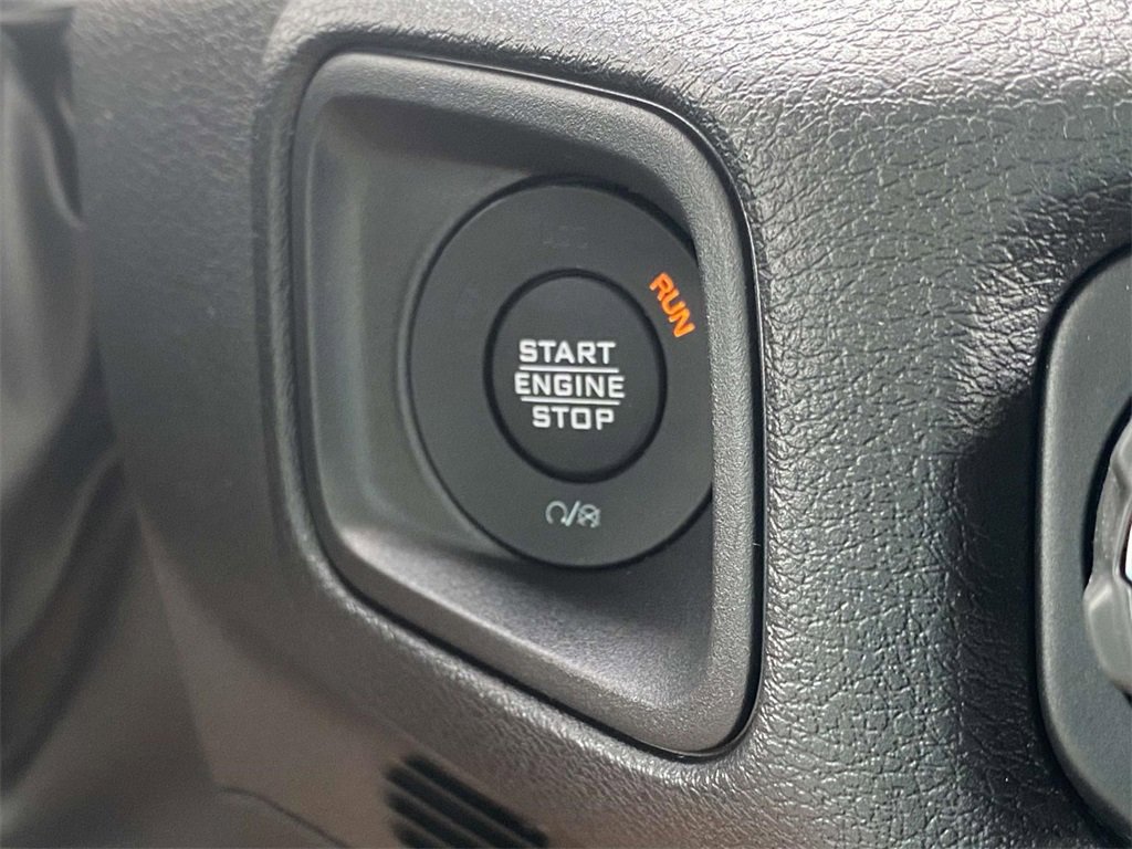 New 2025 Jeep Gladiator Sport image 50